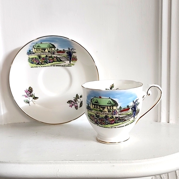 Souvenir Amherst, Nova Scotia china cup and saucer/ bone china provincial - Picture 1 of 7